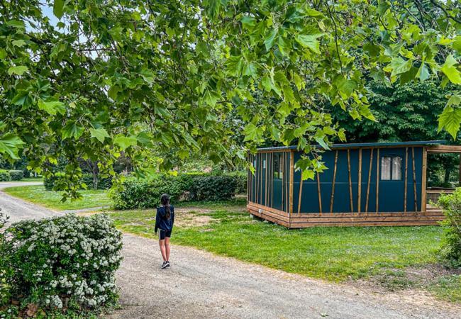 Onlycamp Le Pont Romain Yvre-l'Eveque Bagian luar foto